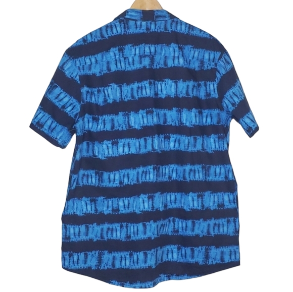 Club Room Button Down Casual Shirt Mens XL Blue Abstract Print Short Sleeve - Picture 4 of 8